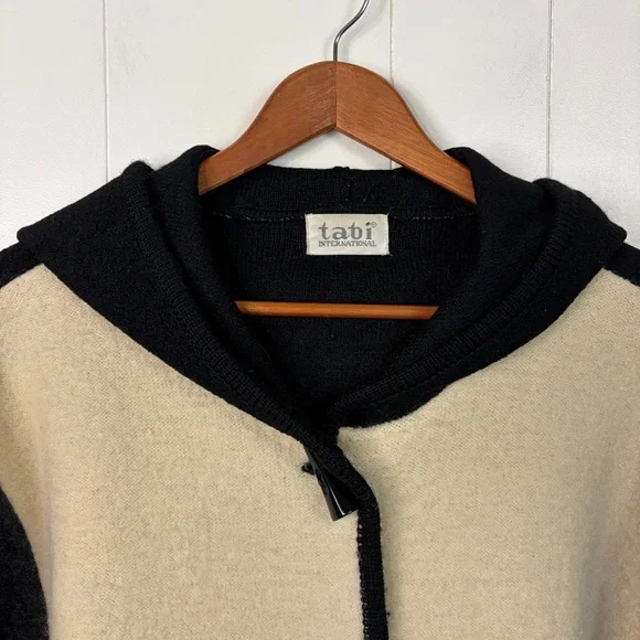 Vintage Wool Hooded Midi Jacket Coat Black Gray Cream Size Medium Winter 1990s - Picture 6 of 11